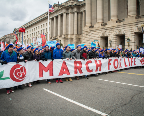 UMary students March for Life